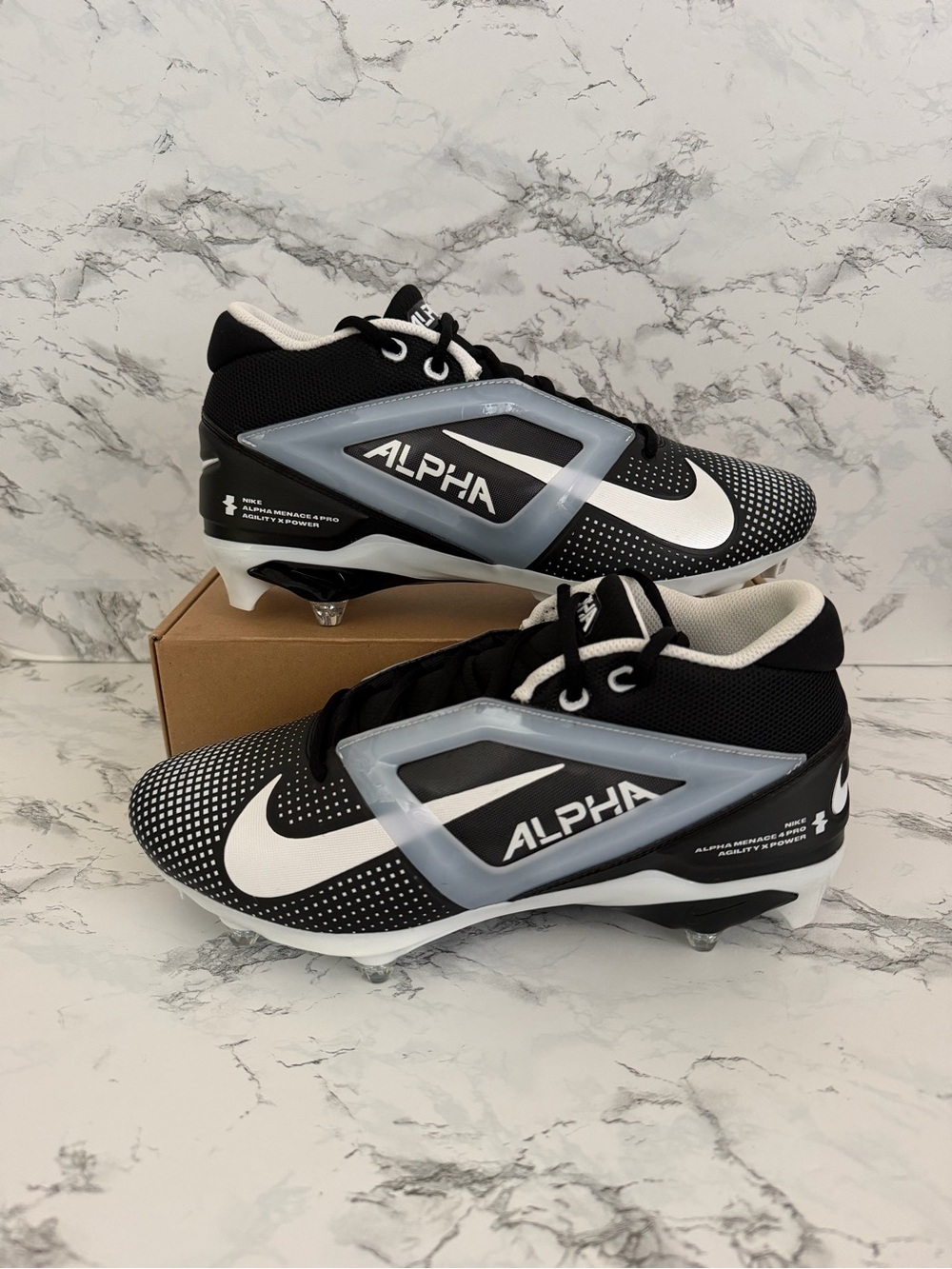 Nike Alpha Menace 4 Pro Football Cleats Black White IH1256 Men’s Size 10.5 Wide